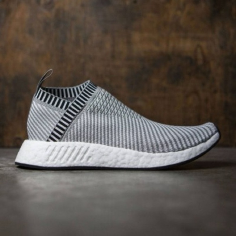 Adidas NMD CS2 “dark grey Shock Pink men’s size 11